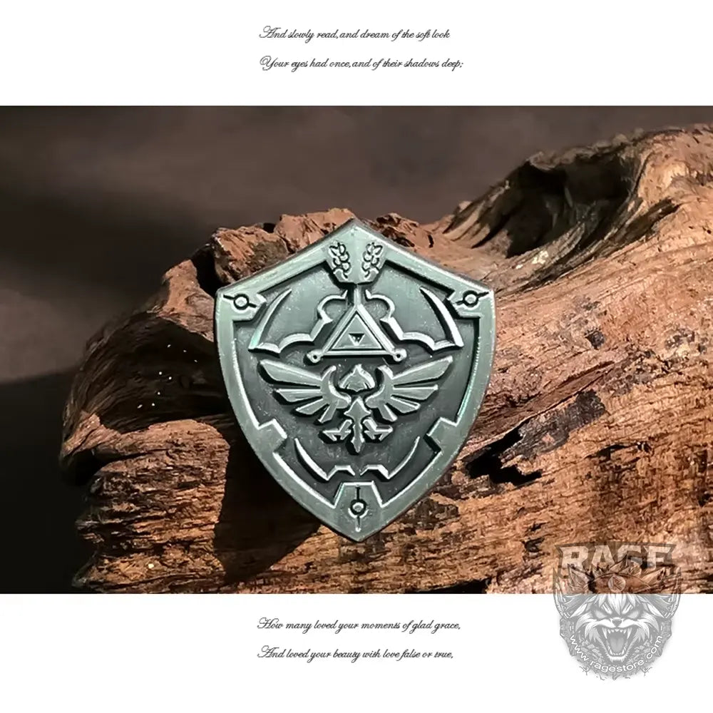 Pin Escudo Hyrule plateado