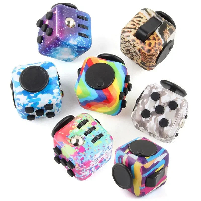 Cubo antiestrés Fidget anti ansiedad cúbico (Verde/Negro)