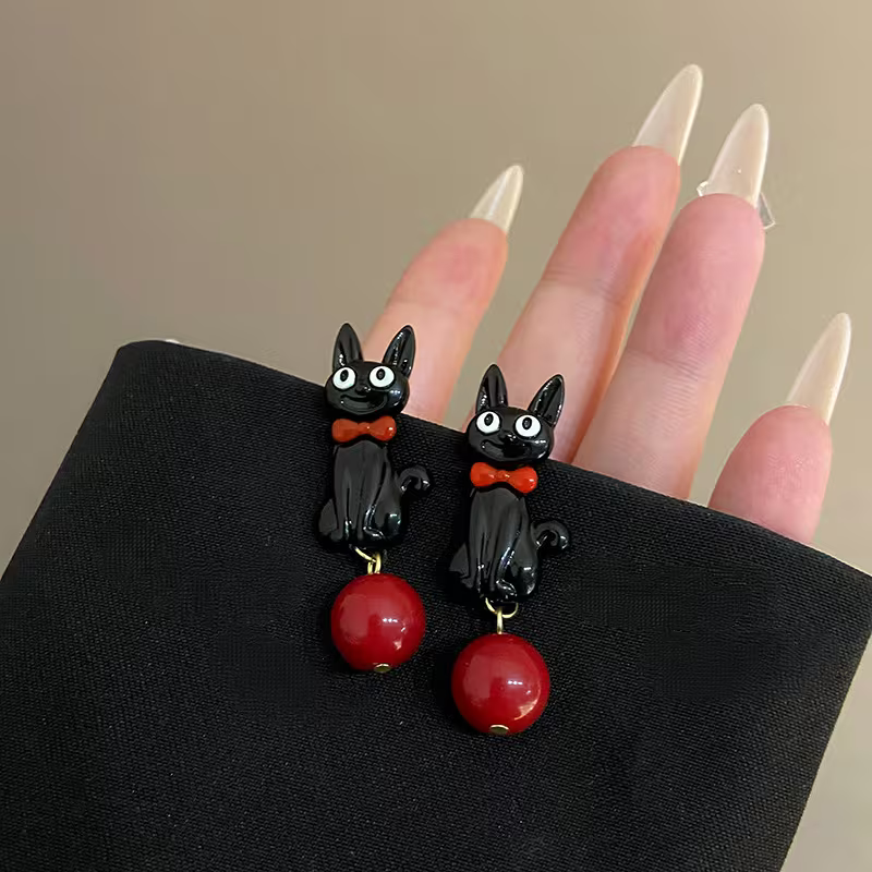 2x Aretes de Gato Negro con perla roja