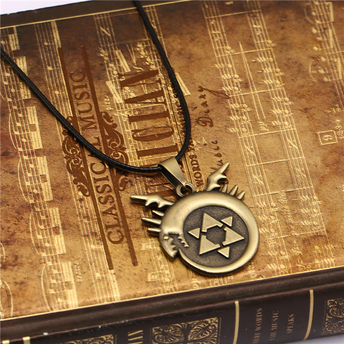 Collar Ouroboros de Fullmetal Alchemist