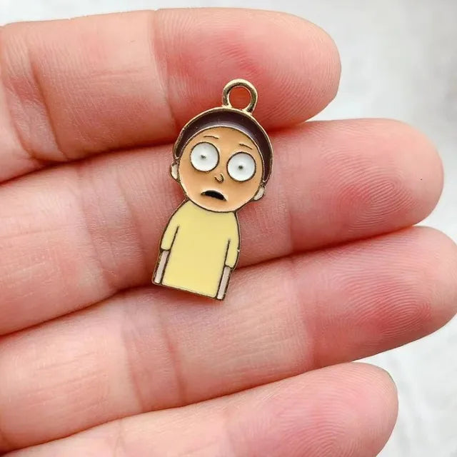 1x Dije de caras de personajes de Rick y Morty