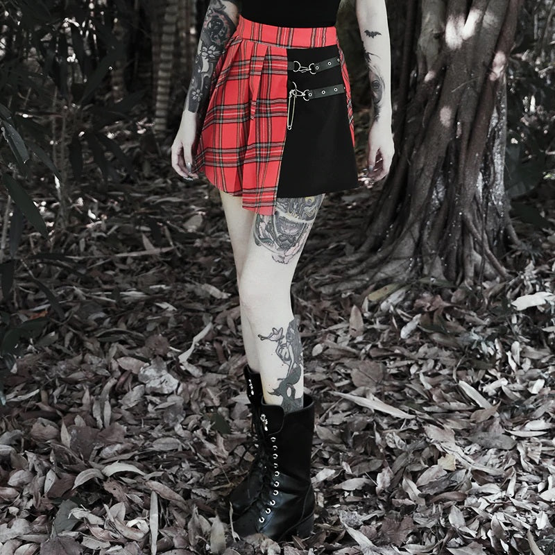 Falda punk tipo escolar con licra - Moonstar