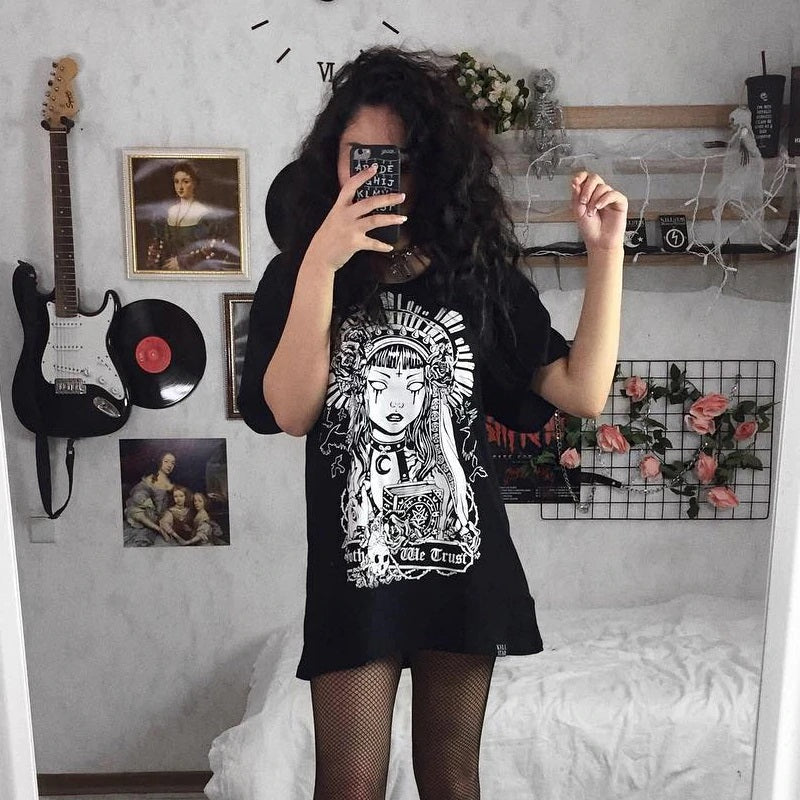 Camiseta tipo vestido de Bruja - Moonstar